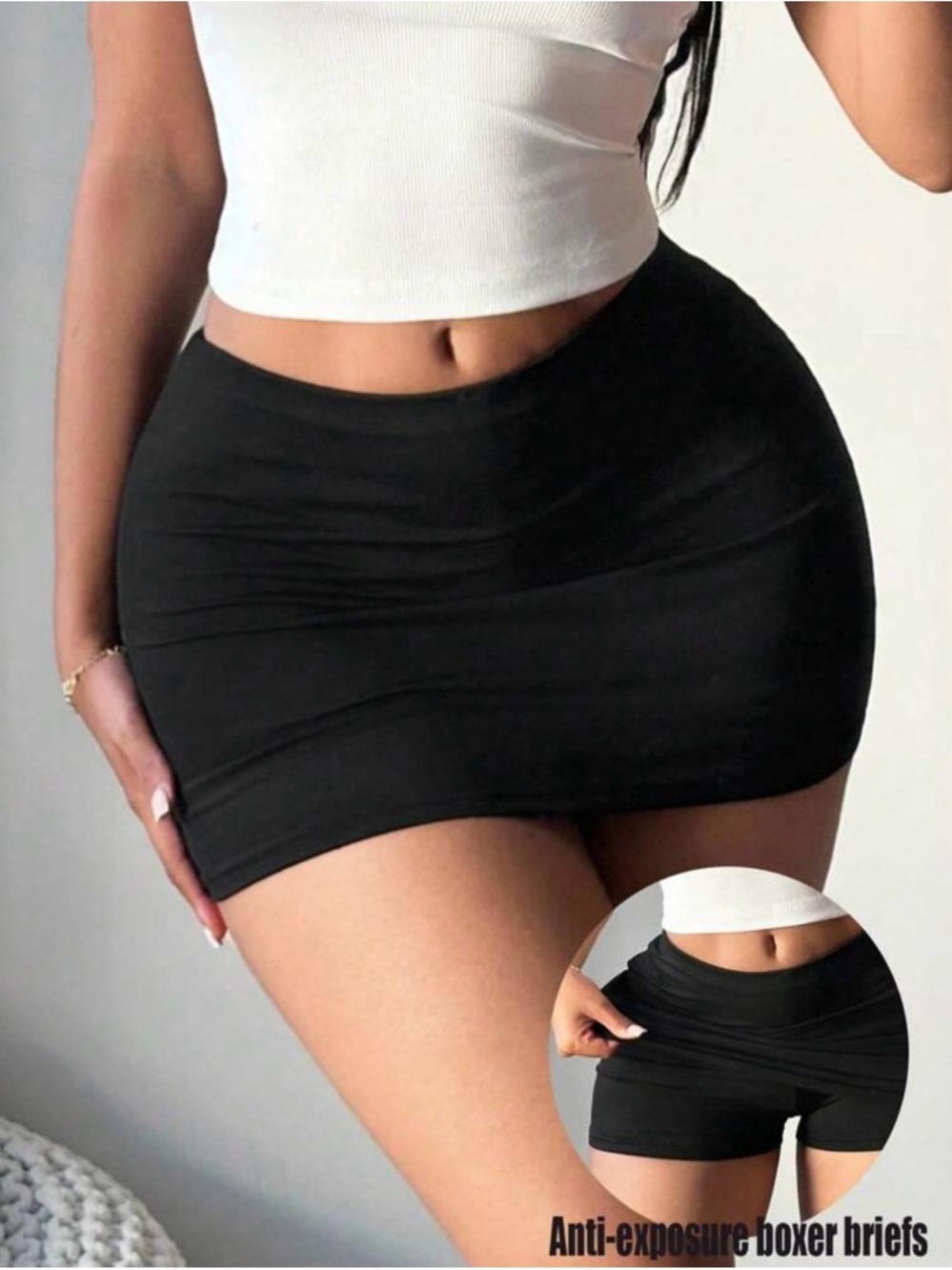 Black Seamless Mini Skirt with Built-In Shorts